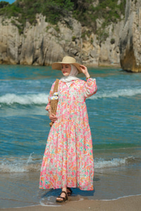 Sarmaşık Çicek Desenli Elbise Pembe