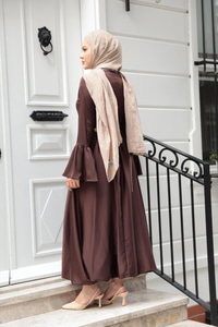 Saten Kiloş Etekli Elbise Kahverengi