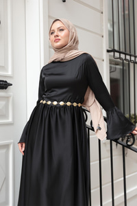 Saten Kiloş Etekli Elbise Siyah