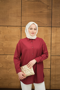 Şeffaf Düğme Detaylı Basic Gömlek Bordo