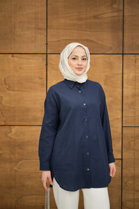 Şeffaf Düğme Detaylı Basic Gömlek Lacivert