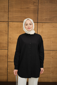 Şeffaf Düğme Detaylı Basic Gömlek Siyah