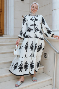 Şekil Desen Elbise Beyaz