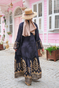 Şekil Desen Elbise Siyah