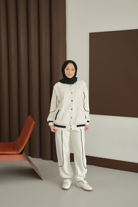 Şerit Detay Takım Beyaz