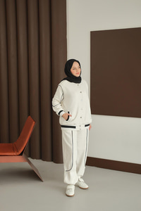 Şerit Detay Takım Beyaz