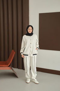 Şerit Detay Takım Beyaz