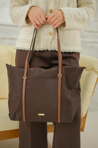 Şeritli Ön Gözlü Çanta Kahverengi