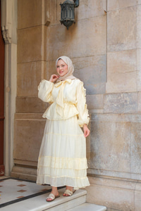 Shavy Yaka Kravatlı Takım Sarı