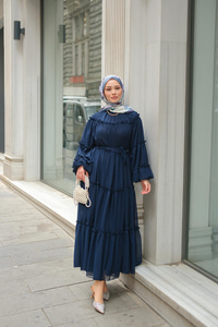 Şifon Fırfırlı Elbise Lacivert