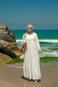 Sim Boncuk Detaylı Elbise Krem