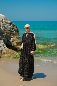 Sim Boncuk Detaylı Elbise Siyah