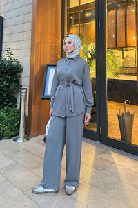 Sim Detay Bel Bağlamalı Takım Gri