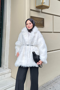 Sim Detay Kemerli Kaban Ekru