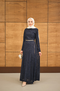 Sim Detay Kendinden Desenli Gold Kemerli Elbise Lacivert