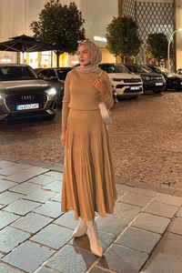 Sim Detaylı Elbise Hardal