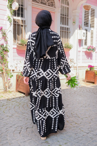 Simetrik Desen Elbise Siyah