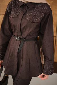 Sıra Boncuk Detaylı Pileli Takım Kahverengi