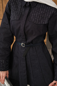 Sıra Boncuk Detaylı Pileli Takım Lacivert