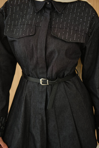 Sıra Boncuk Detaylı Pileli Takım Siyah