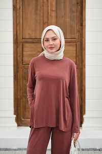 Sırt Dikiş Detay Beli Lastikli Takım Somon