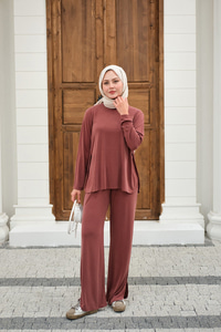 Sırt Dikiş Detay Beli Lastikli Takım Somon