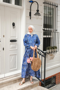 Sisli Çicek Desenli Elbise Lacivert