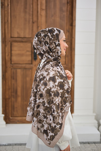 Sisli Gül Desen Şal Bej