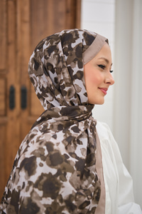 Sisli Gül Desen Şal Bej