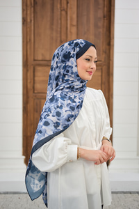 Sisli Gül Desen Şal Lacivert