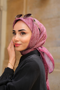 Soft Eşarp Vişne Çürüğü