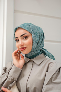 Soft Eşarp Zümrüt Yeşil