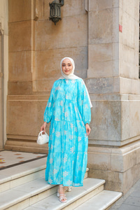 Soyut Çicek Desenli Elbise Açık Mavi