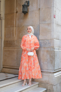 Soyut Çicek Desenli Elbise Turuncu