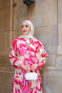 Soyut Çicek Esintisi Desenli Elbise Fuşya