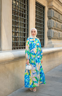 Soyut Çicek Esintisi Desenli Elbise Mavi