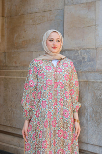 Stilize Çiçek Desenli Elbise Yeşil