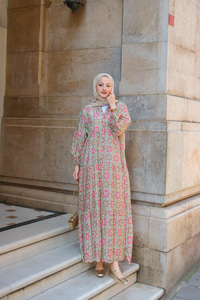 Stilize Çiçek Desenli Elbise Yeşil