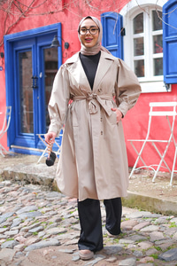 Su İtici Kol Büzgülü Trençkot Bej