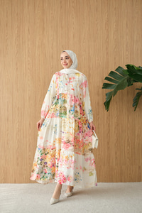 Sulu Boya Desen Elbise Krem