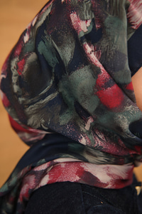 Sulu Boya Desenli Şal Lacivert