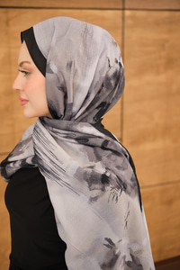 Sulu Boya Desenli Şal Siyah