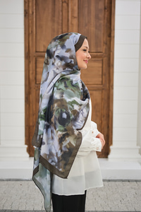 Sulu Boya Desenli Şal Yeşil