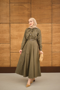 Süs Dikiş Detay Kemerli Elbise Haki Yeşil