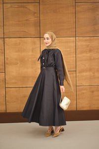 Süs Dikiş Detay Kemerli Elbise Lacivert