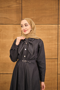 Süs Dikiş Detay Kemerli Elbise Lacivert