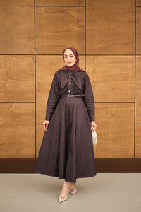 Süs Dikiş Detay Kemerli Elbise Mürdüm