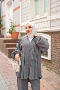 Süs Dikişli Büzgülü Takım  Antrasit