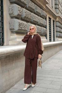 Süs Dikişli Büzgülü Takım Kahverengi