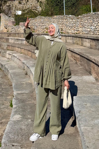 Süs Dikişli Büzgülü Takım Küf Yeşil